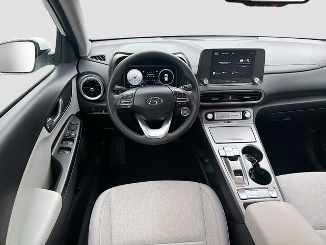 Used 2023 Hyundai Kona SE FWD image 19