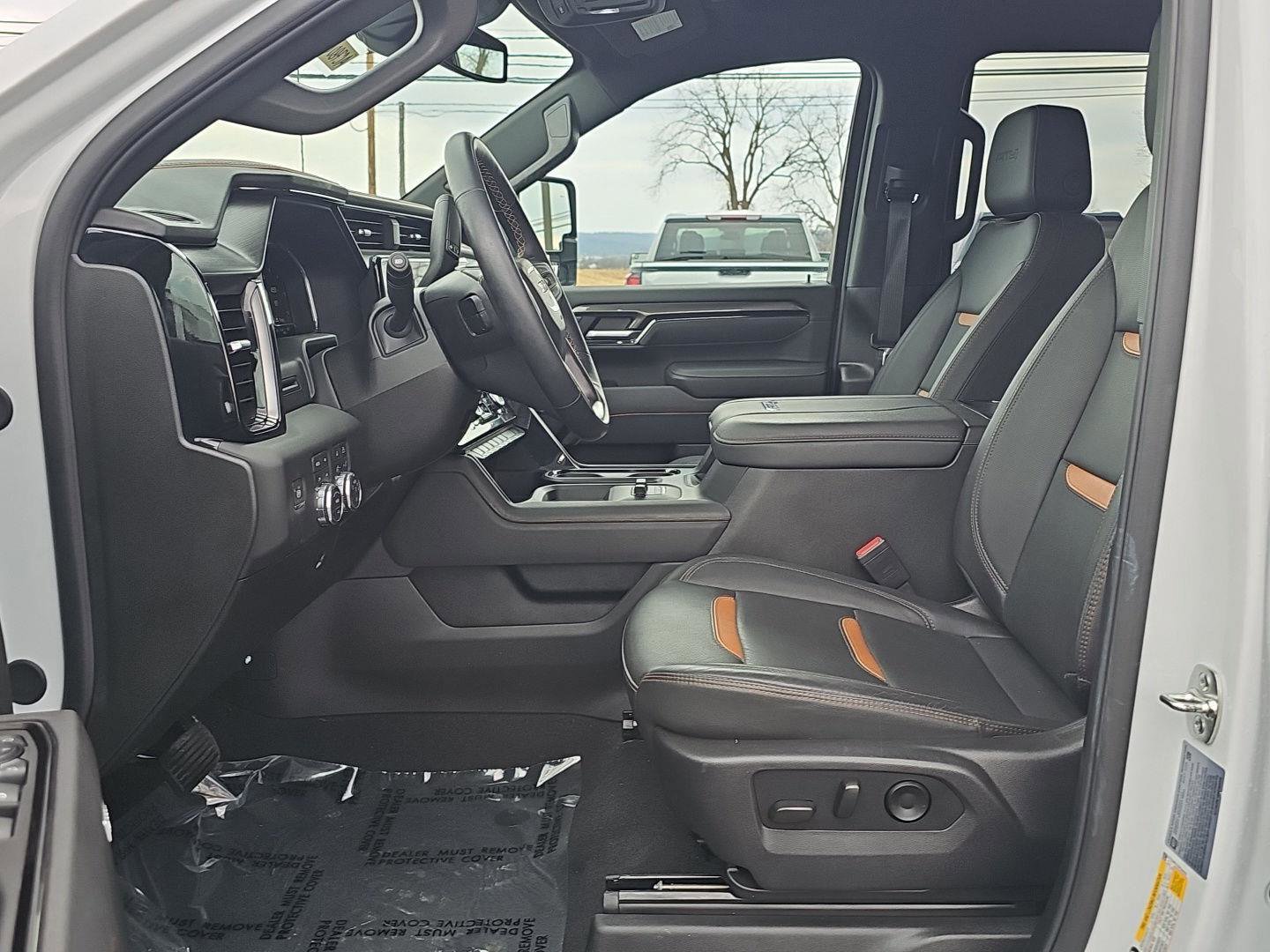 Certified 2025 GMC Sierra 2500 AT4 AWD/4WD image 11