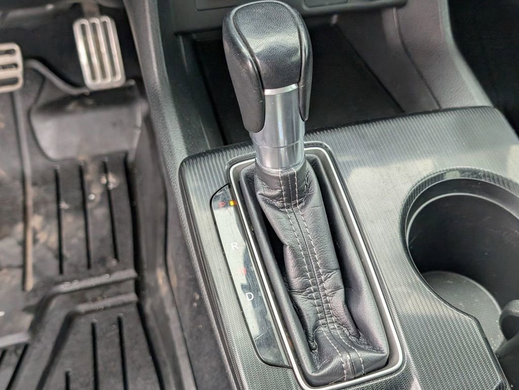 Used 2022 Honda Civic Sport image 32