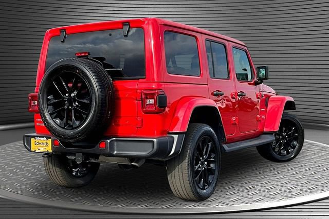 Used 2021 Jeep Wrangler Unlimited Sahara w/ Cold Weather Group AWD/4WD image 6