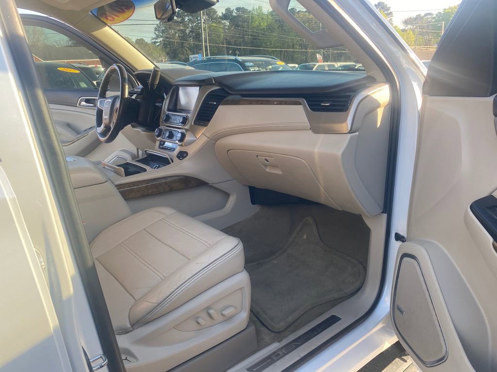 Used 2016 GMC Yukon XL Denali w/ Open Road Package image 44