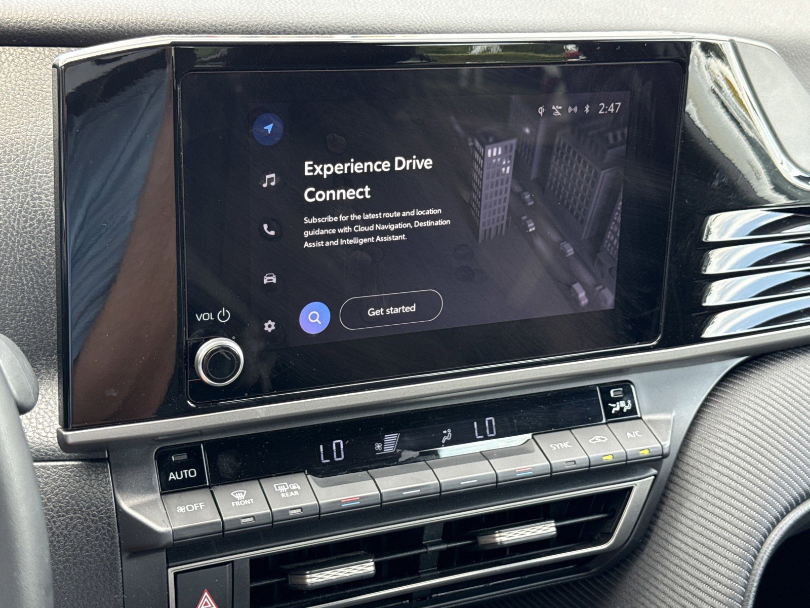 Used 2025 Toyota Camry SE image 22