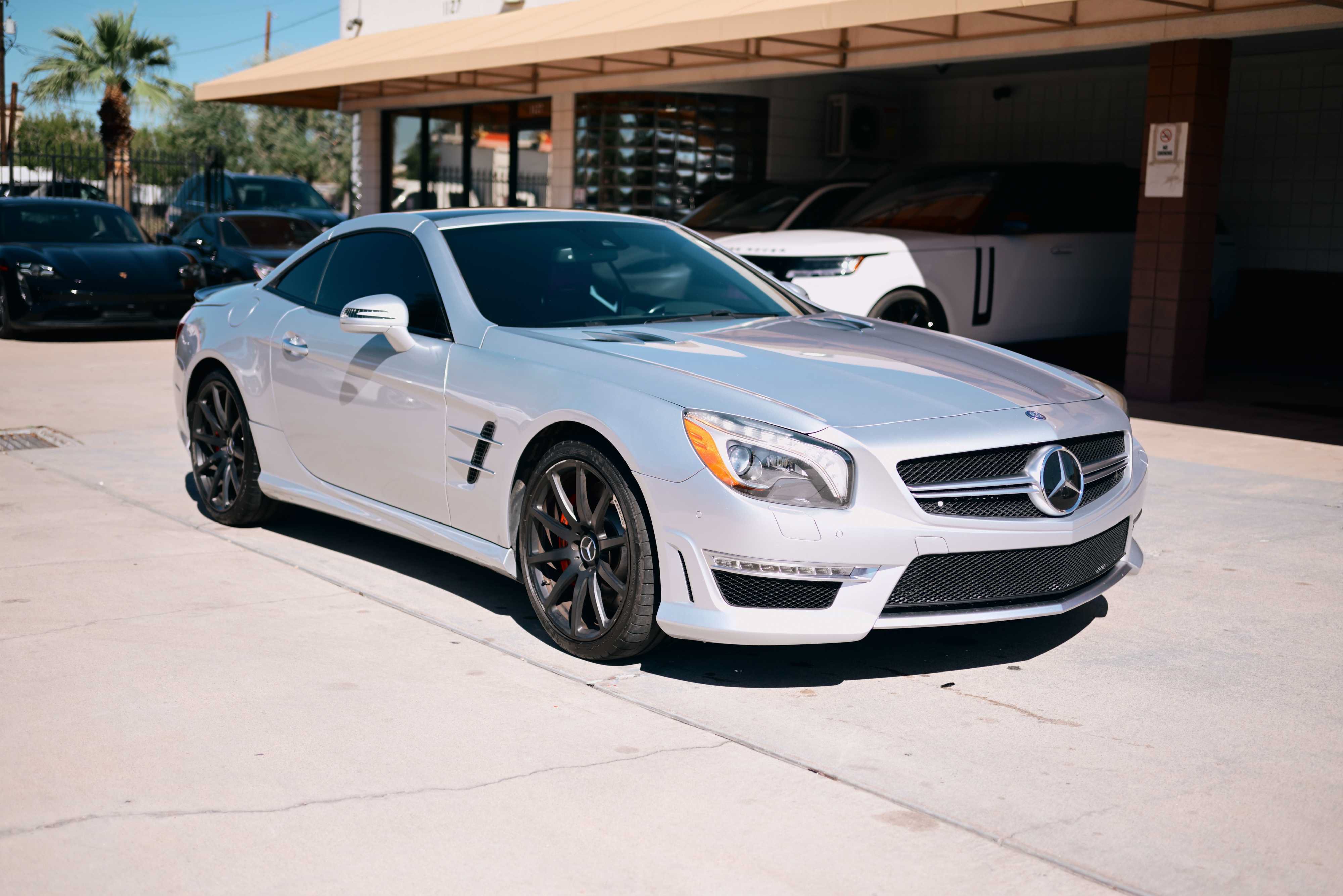 Used 2013 Mercedes-Benz SL 63 AMG image 3