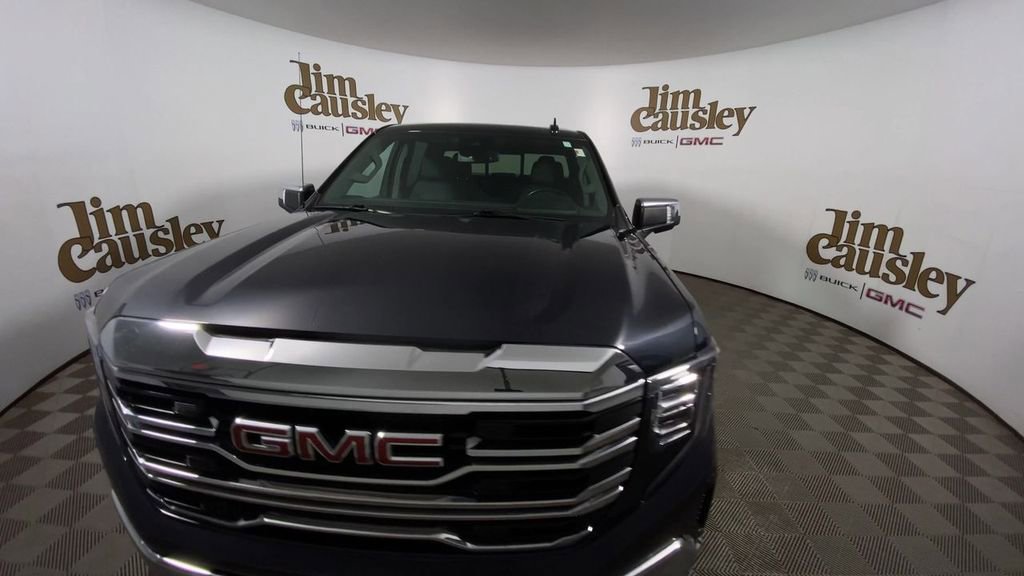 Certified 2023 GMC Sierra 1500 SLT image 3