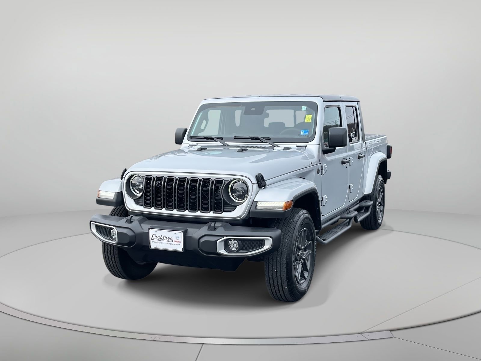 Used 2024 Jeep Gladiator Sport AWD/4WD image 8