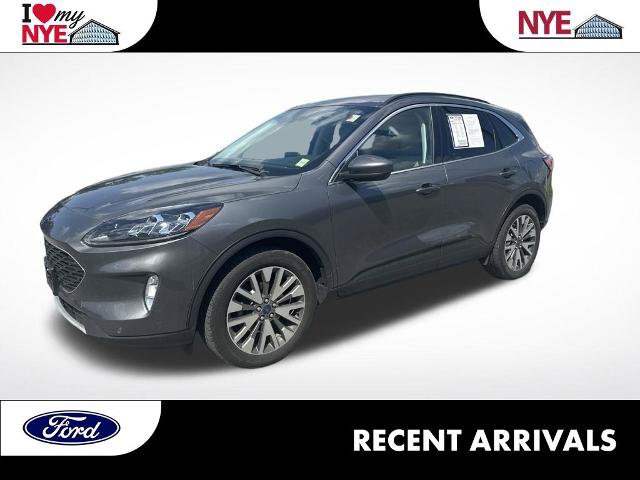 Certified 2022 Ford Escape Titanium AWD/4WD 360° Tour