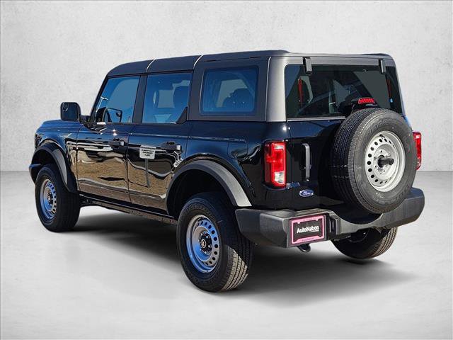 New 2025 Ford Bronco 4-Door image 9