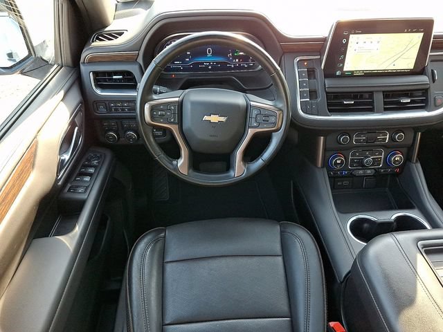 Certified 2023 Chevrolet Suburban High Country AWD/4WD image 13