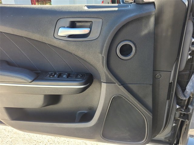 Used 2023 Dodge Charger Scat Pack w/ Navigation & Travel Group image 21