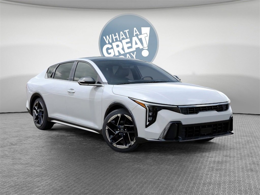 New 2026 Kia K4 GT-Line image 8