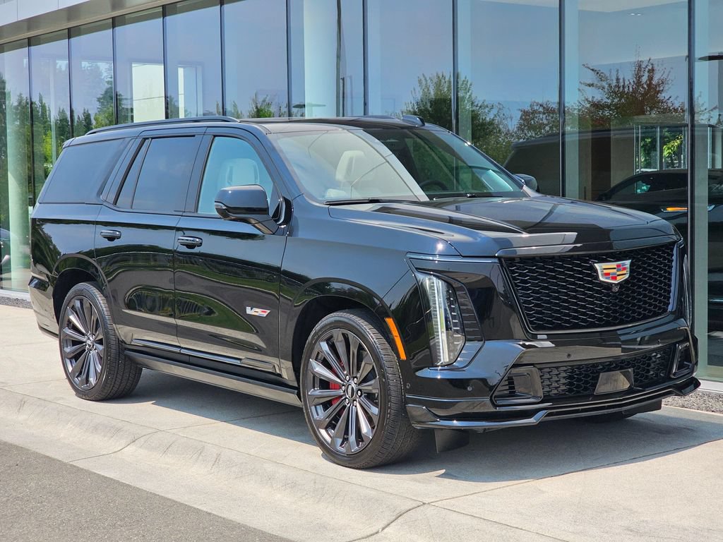 Used 2026 Cadillac Escalade V w/ LPO, Floor Liner Package AWD/4WD image 7