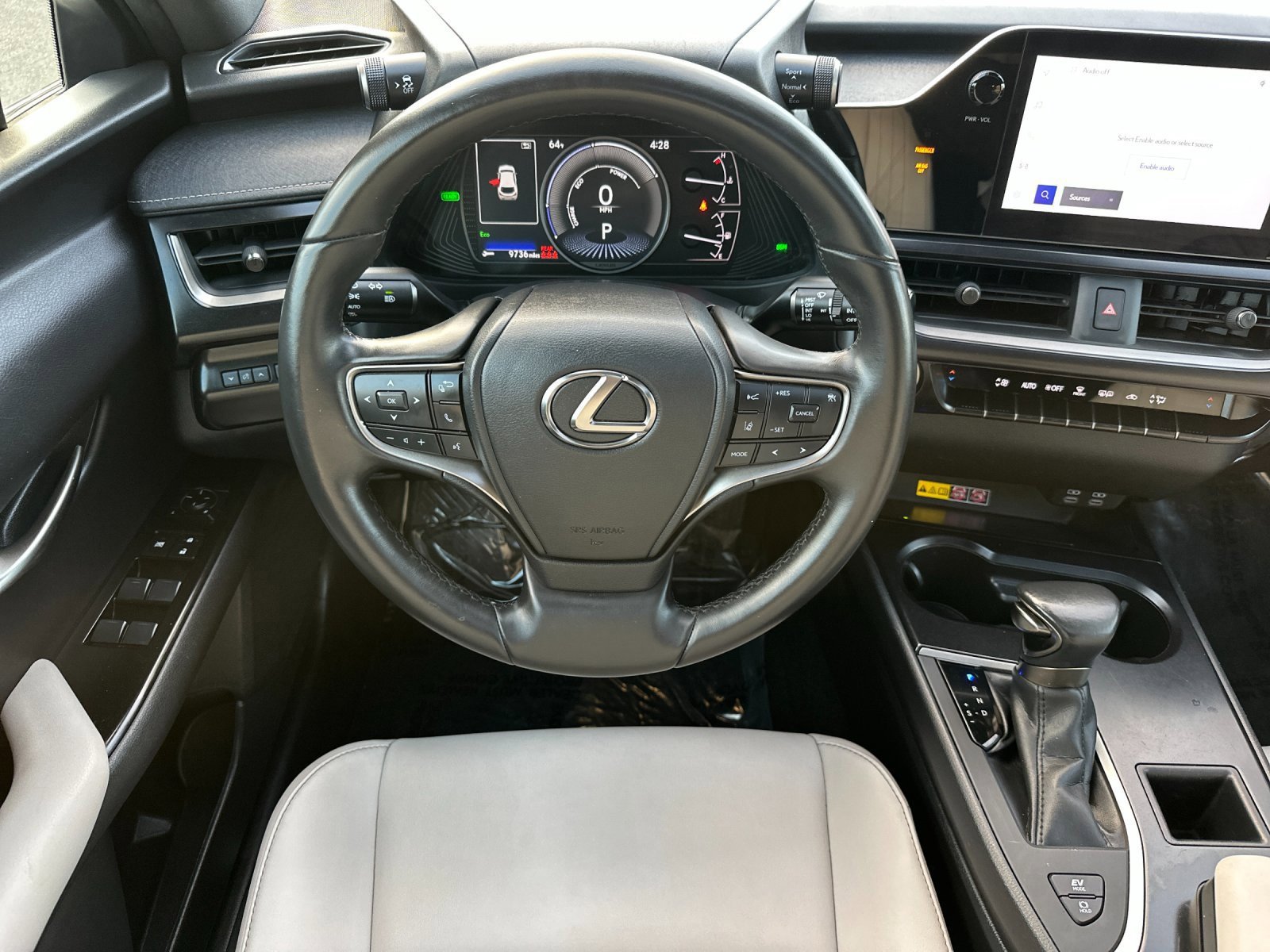 Used 2023 Lexus UX 250h FWD w/ Accessory Package (Z2) image 15