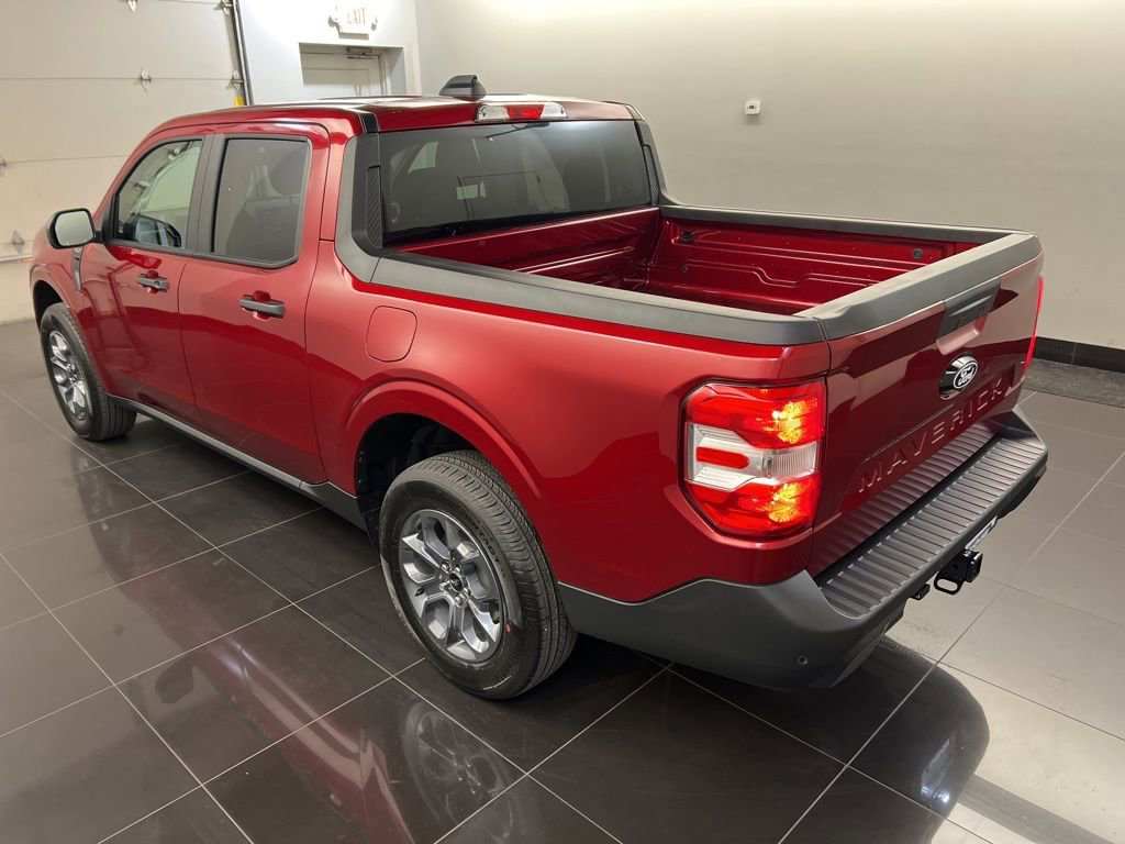 New 2025 Ford Maverick XLT w/ Equipment Group 301A image 4