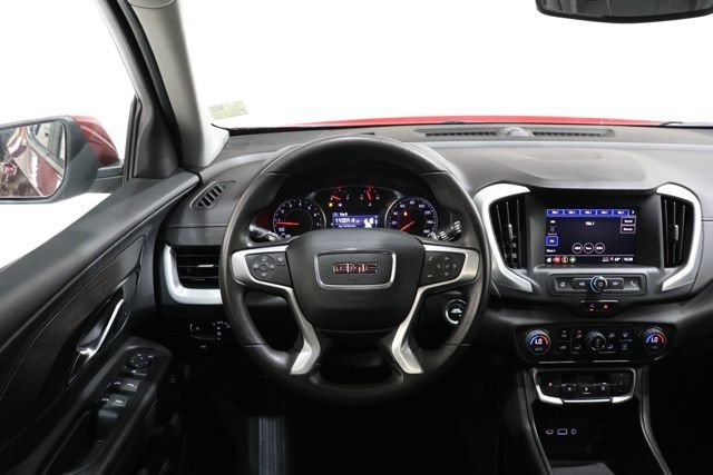 Used 2023 GMC Terrain SLE w/ Driver Convenience Package FWD image 11