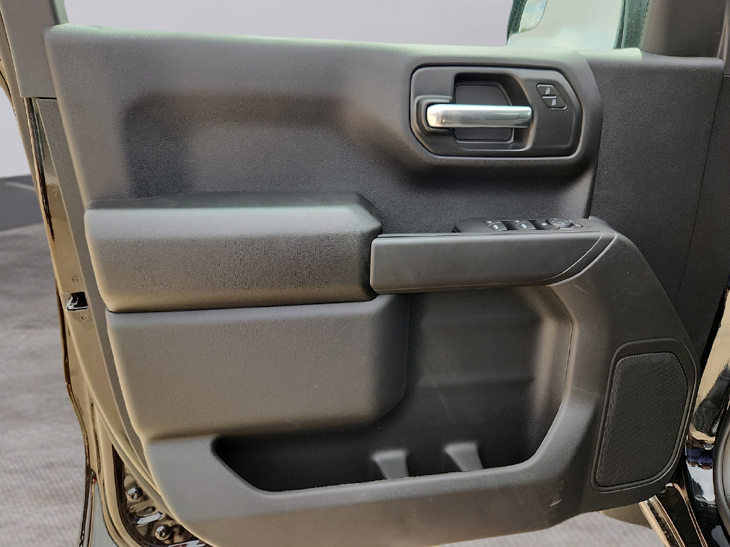 New 2026 Chevrolet Silverado 1500 Custom w/ Turbomax Blackout Package RWD image 14