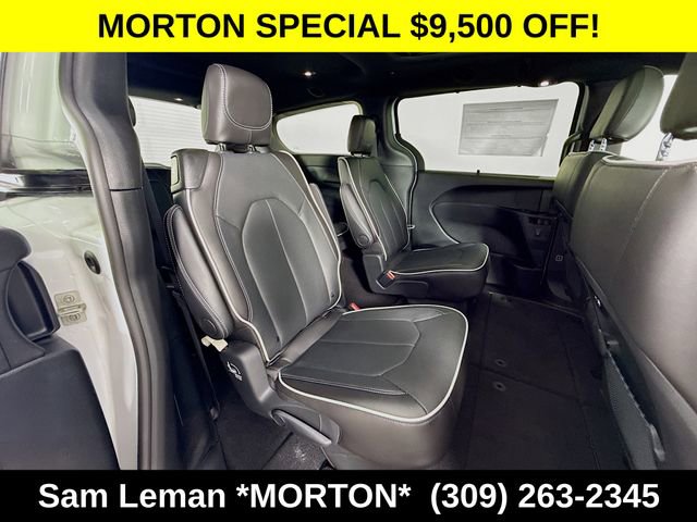 New 2026 Chrysler Pacifica Limited w/ S Appearance Package AWD/4WD image 29