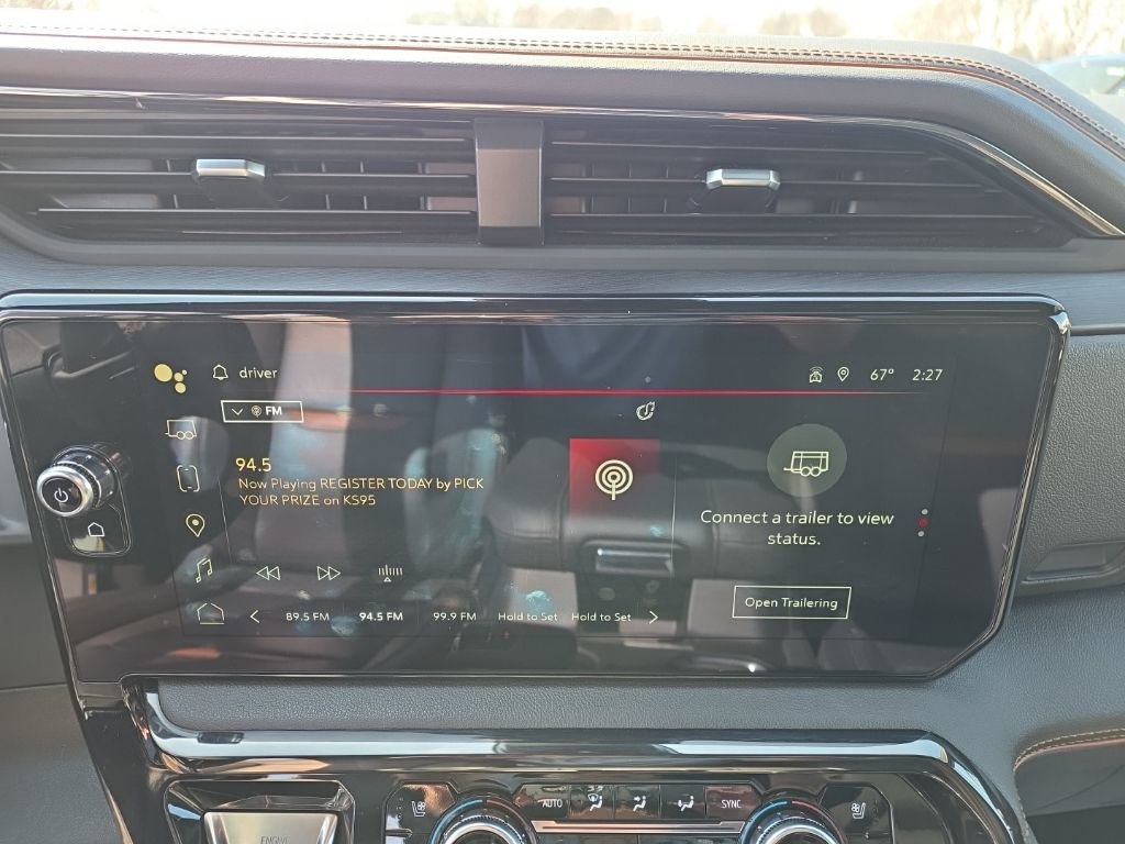 Used 2024 GMC Sierra 1500 AT4 w/ Technology Package image 13