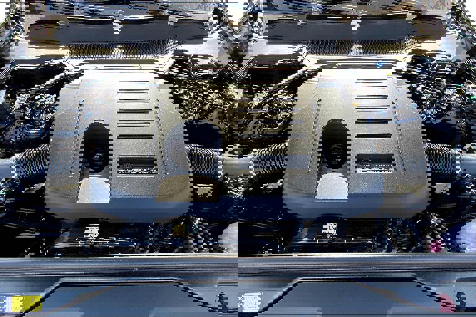 New 2025 Land Rover Discovery Dynamic SE image 14