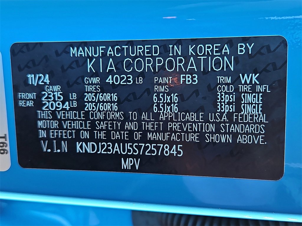 Certified 2025 Kia Soul S image 29