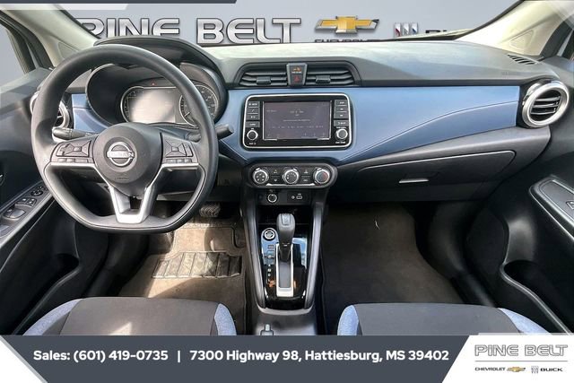 Used 2025 Nissan Versa SV image 13