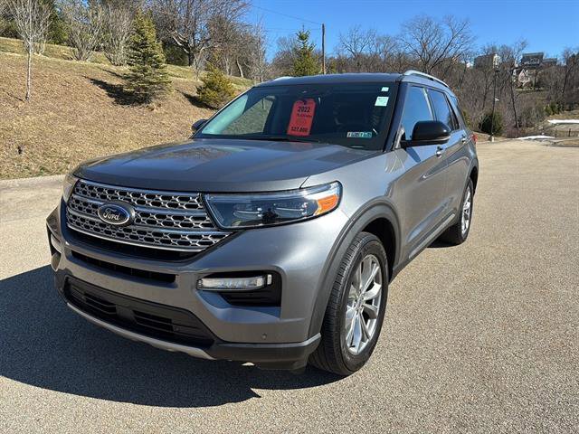 Certified 2022 Ford Explorer Limited w/ Equipment Group 301A image 8