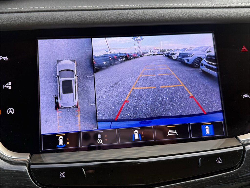 Used 2023 Cadillac XT6 Premium Luxury w/ Technology Package image 27