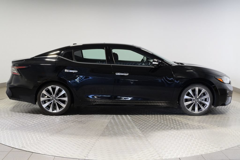 Used 2021 Nissan Maxima Platinum w/ Sport Mat Group FWD image 11