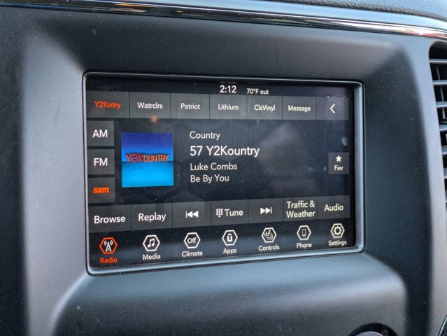 Used 2019 Jeep Grand Cherokee Laredo image 10