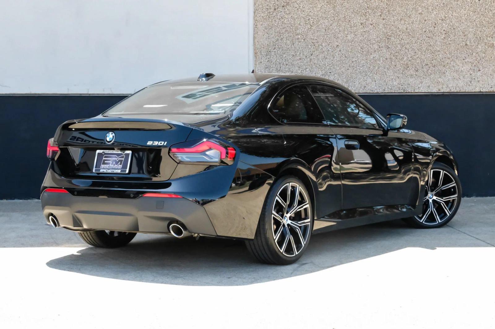 Used 2024 BMW 230i Coupe w/ Convenience Package RWD image 10