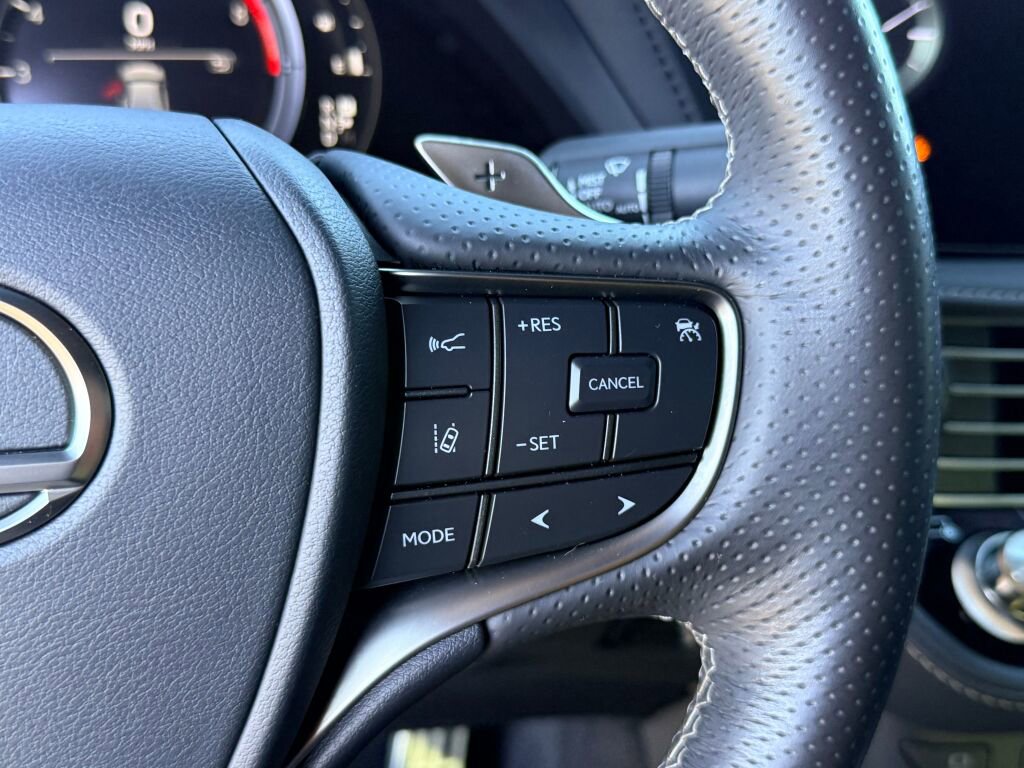 New 2023 Lexus LS 500 F Sport image 27