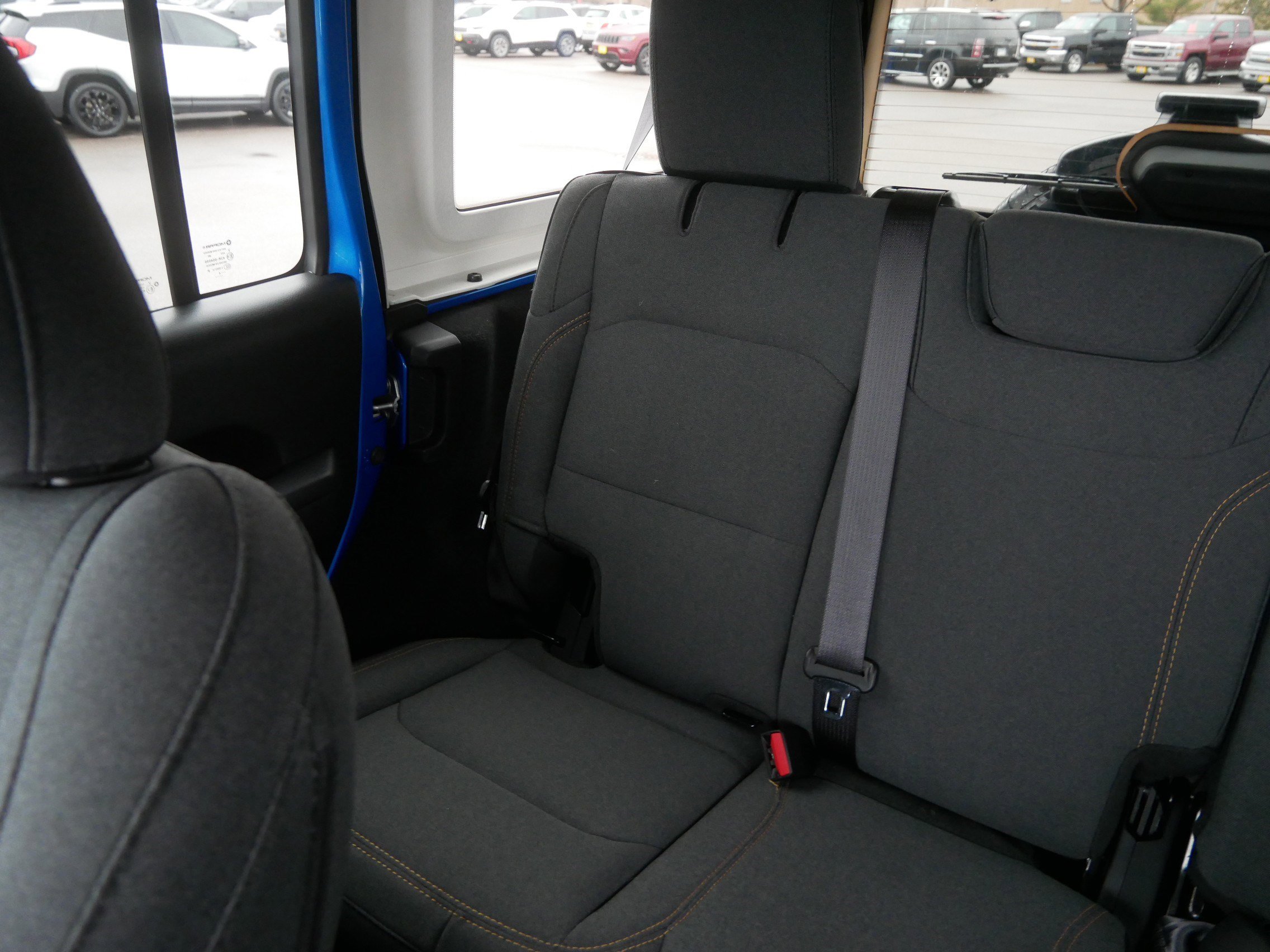 Used 2024 Jeep Wrangler Sport S image 12