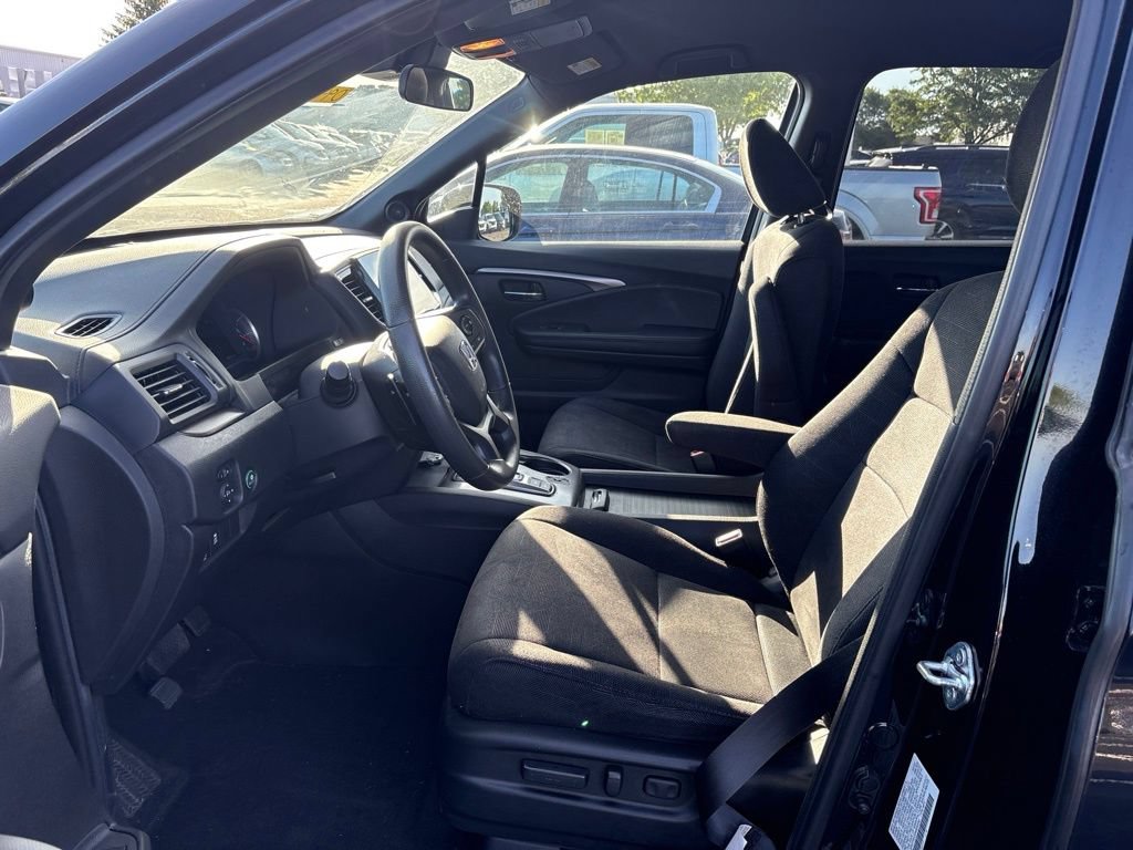 Used 2022 Honda Pilot Sport image 14