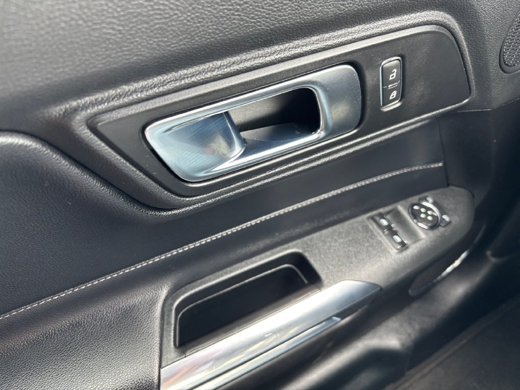 Used 2022 Ford Mustang GT Premium w/ Ford Safe & Smart Package RWD image 17