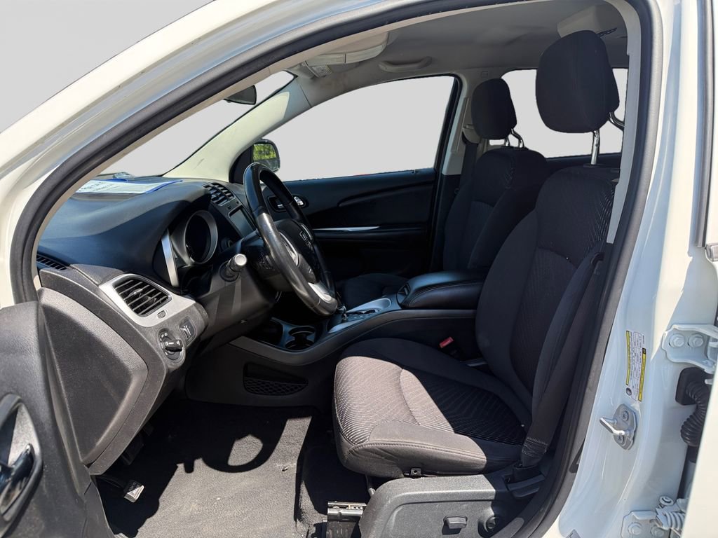 Used 2017 Dodge Journey SXT w/ Safe & Sound Group FWD image 15