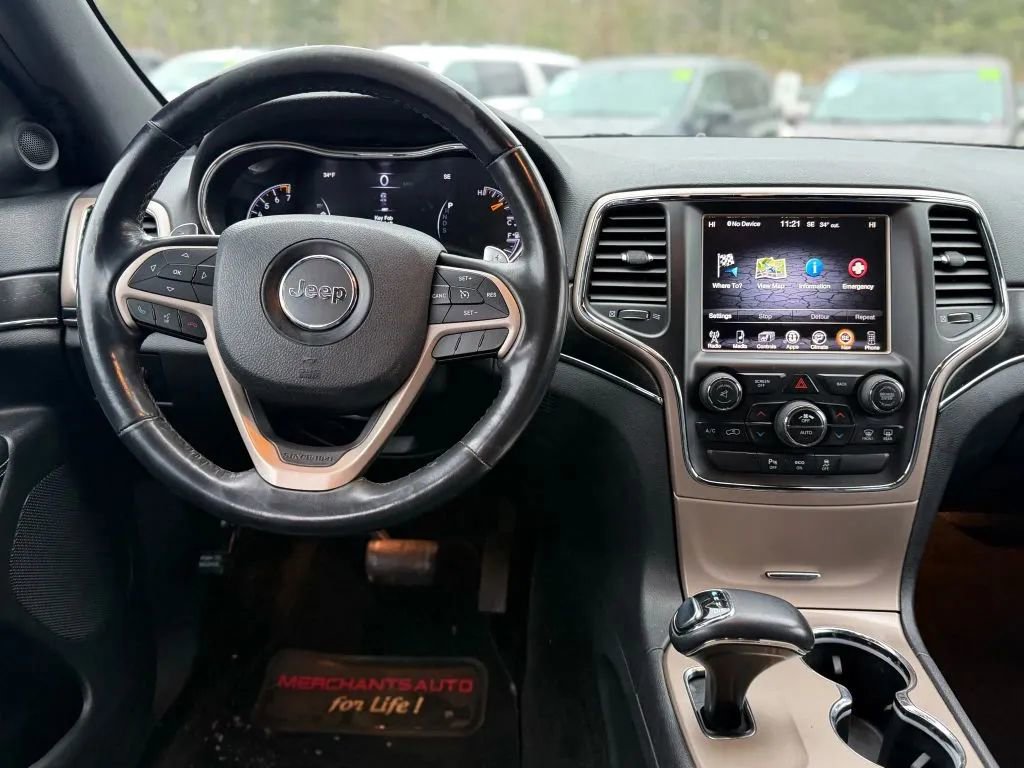 Used 2015 Jeep Grand Cherokee Limited AWD/4WD image 13
