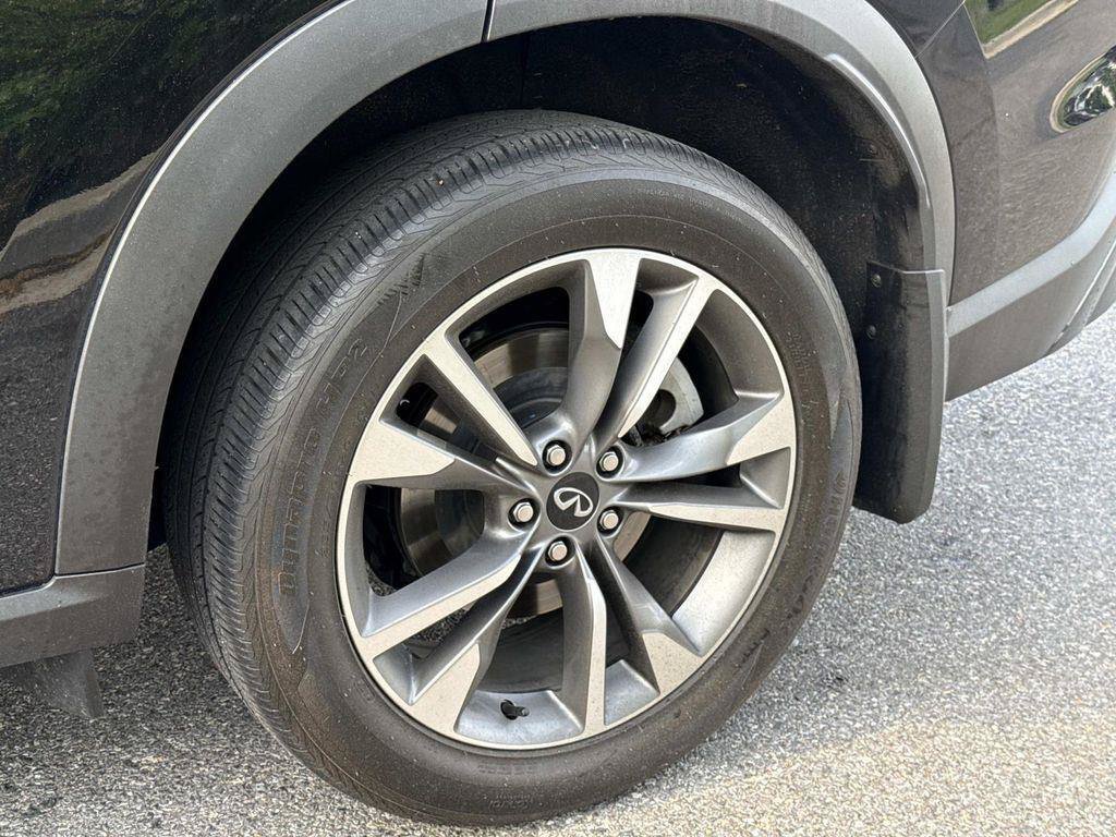 Used 2025 INFINITI QX60 Luxe w/ Vision Package AWD/4WD image 42