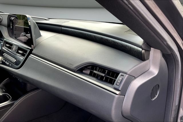 Used 2024 Lexus ES 350 w/ Premium Package FWD image 28
