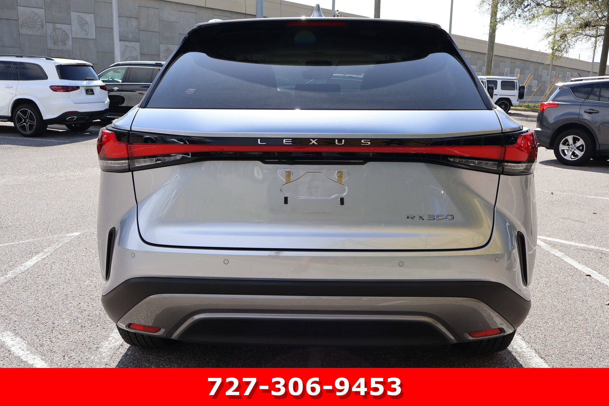 Used 2024 Lexus RX 350 Premium w/ Accessory Package (Z1) image 8