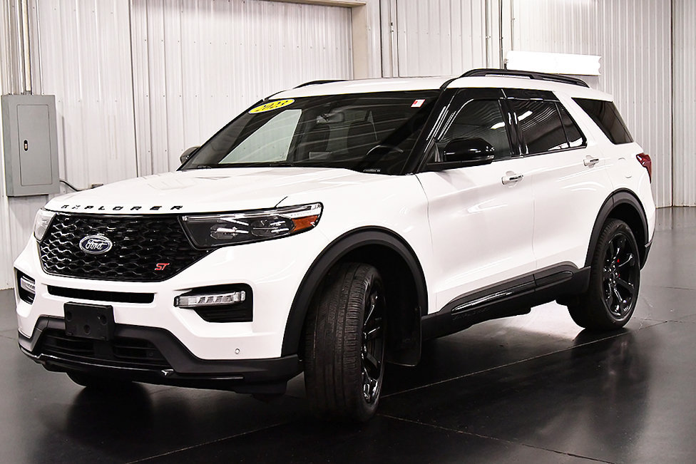 Used 2023 Ford Explorer ST w/ Equipment Group 401A AWD/4WD image 3