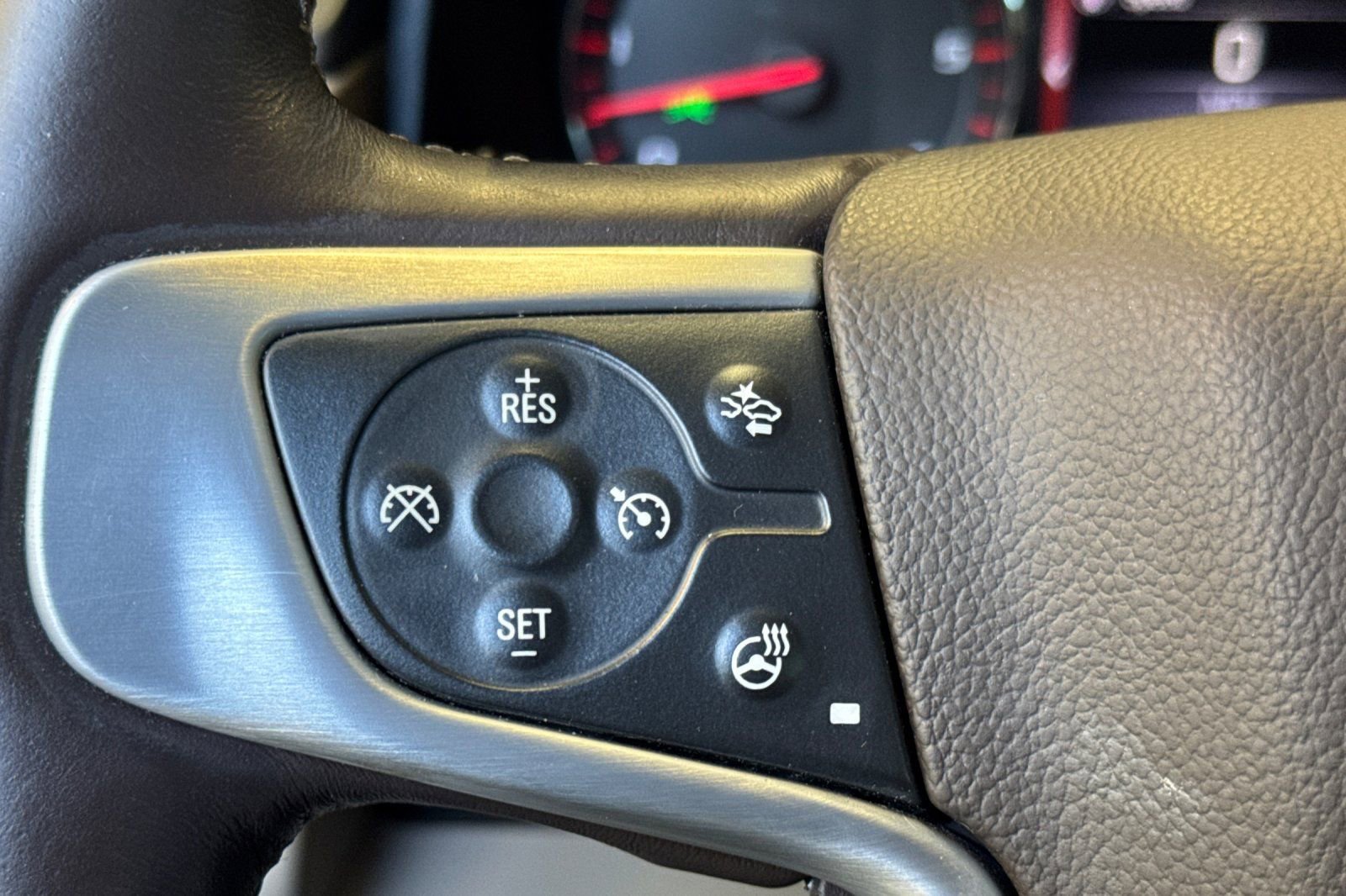 Used 2015 GMC Yukon SLT w/ Open Road Package image 30