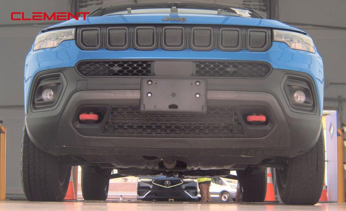 Used 2022 Jeep Compass Trailhawk w/ Sun and Sound Group image 3