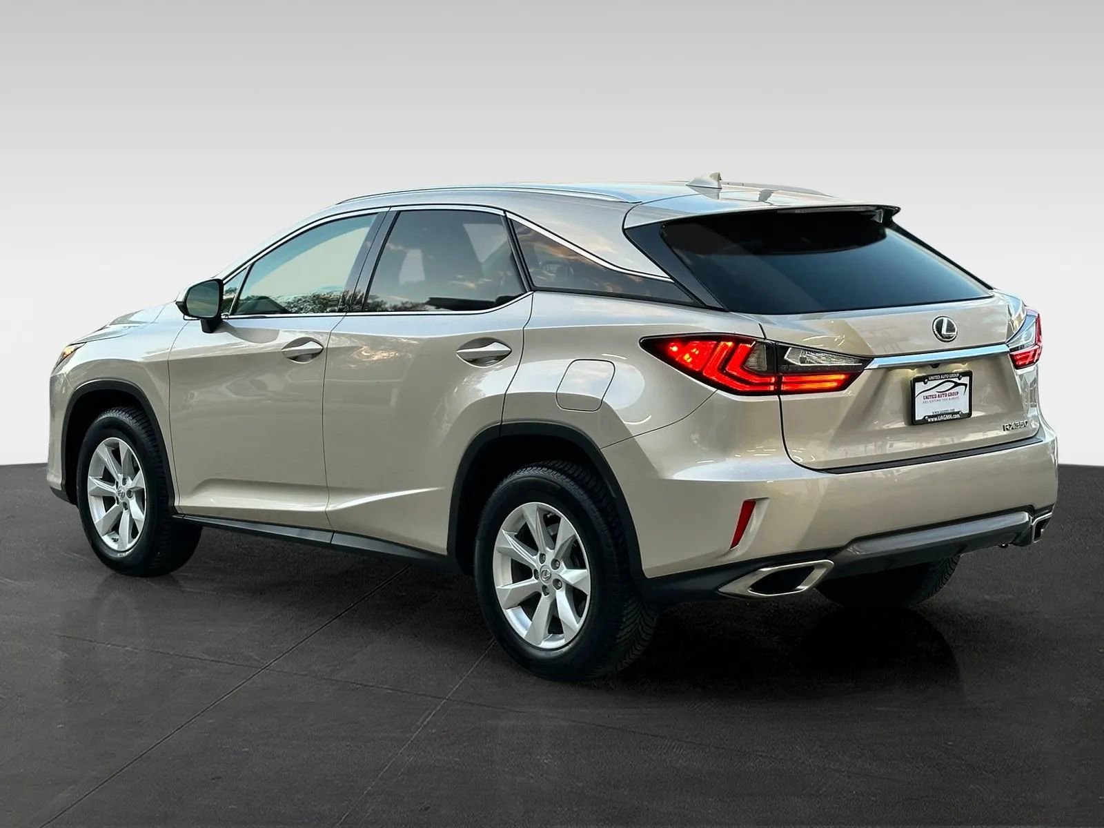 Used 2016 Lexus RX 350 AWD w/ Premium Package image 5