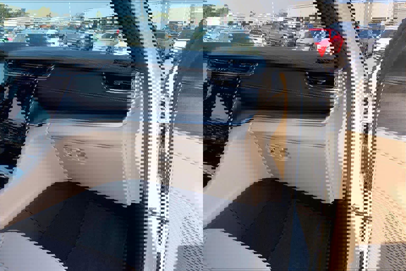 Used 2025 Jeep Grand Cherokee L Limited image 19