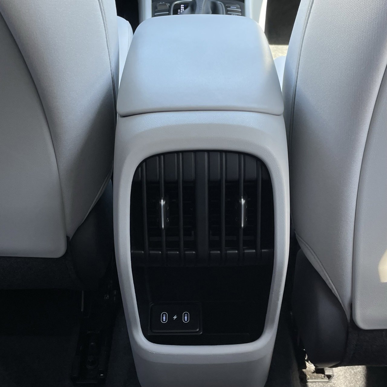 Used 2025 Hyundai Kona SEL image 24