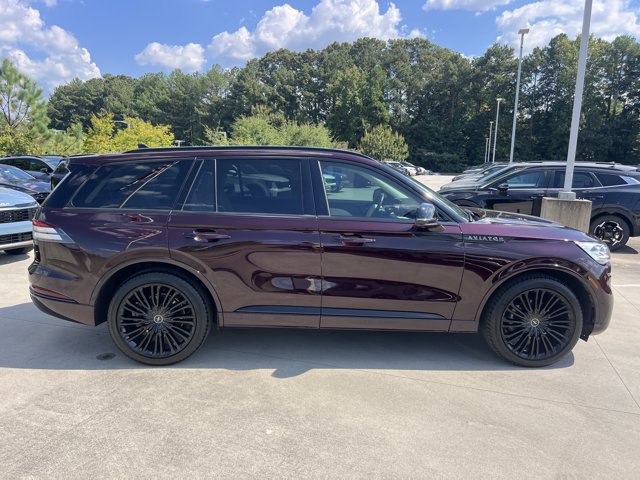 Used 2023 Lincoln Aviator Black Label w/ Dynamic Handling Package AWD/4WD image 4
