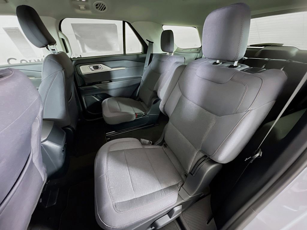 New 2026 Ford Explorer Active image 29