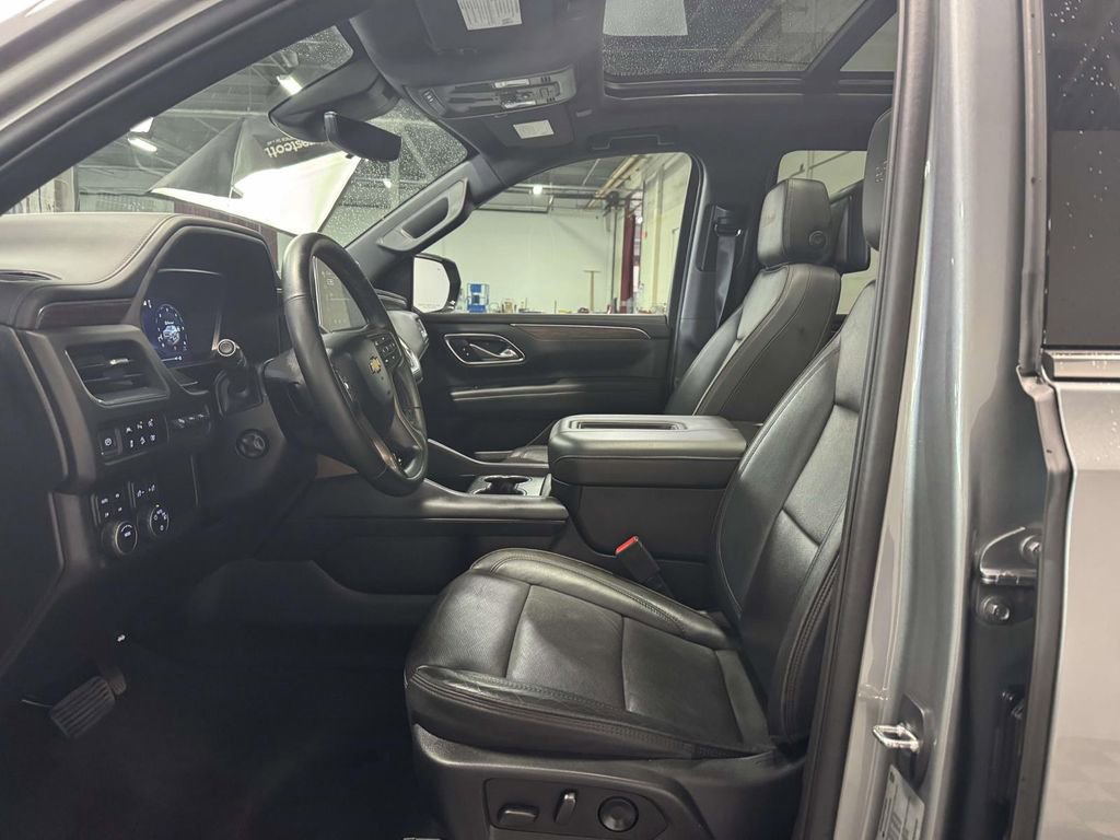 Used 2023 Chevrolet Tahoe High Country image 32