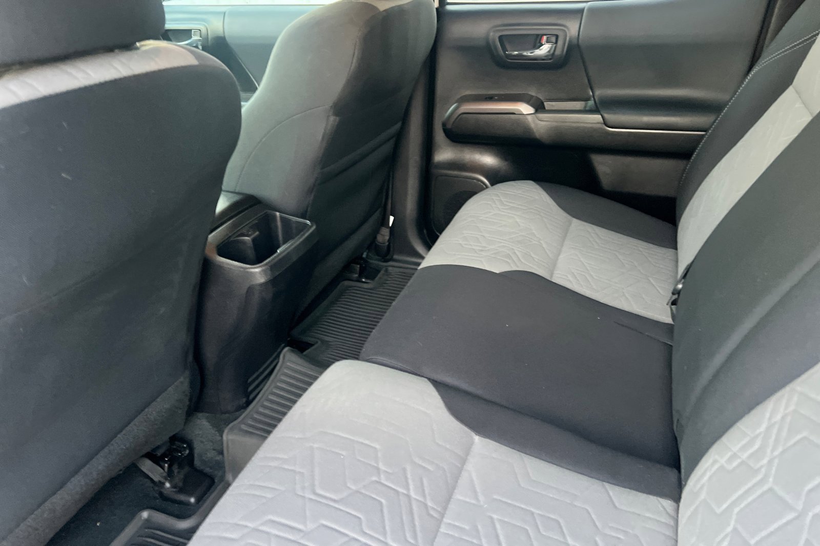 Used 2021 Toyota Tacoma TRD Off-Road image 13