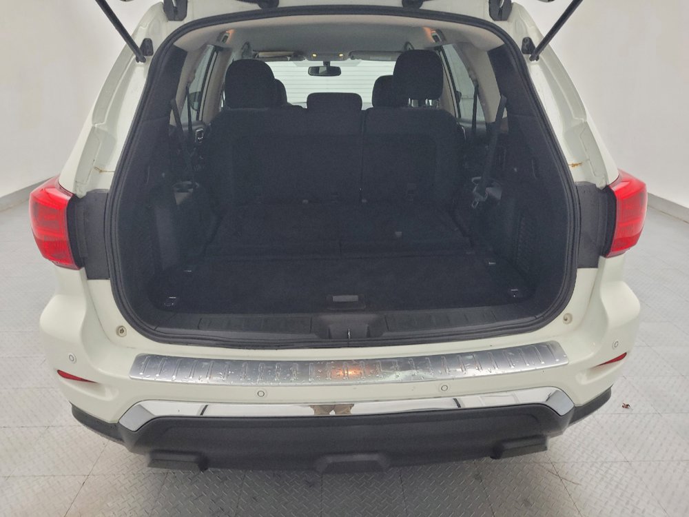 Used 2017 Nissan Pathfinder SV AWD/4WD image 29