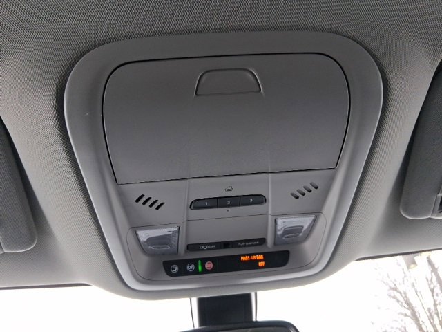 Used 2019 Buick Enclave Essence image 30